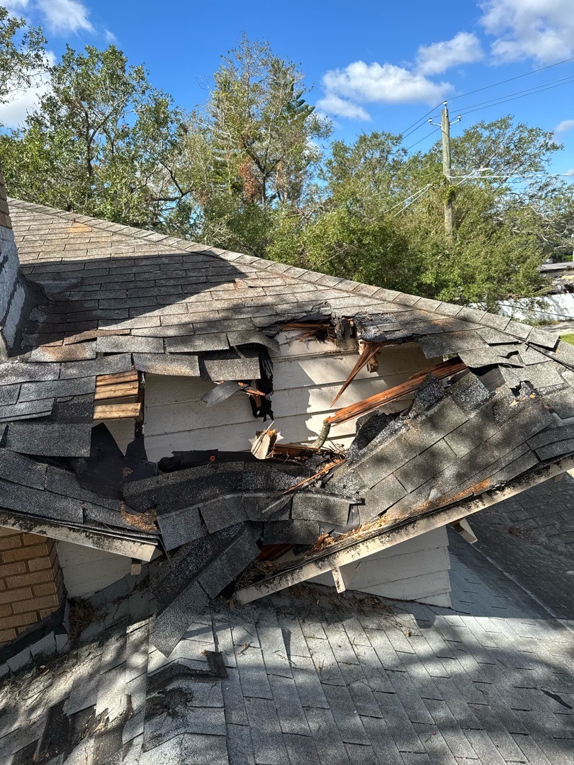 Gallery Image: A.R. ROOFING