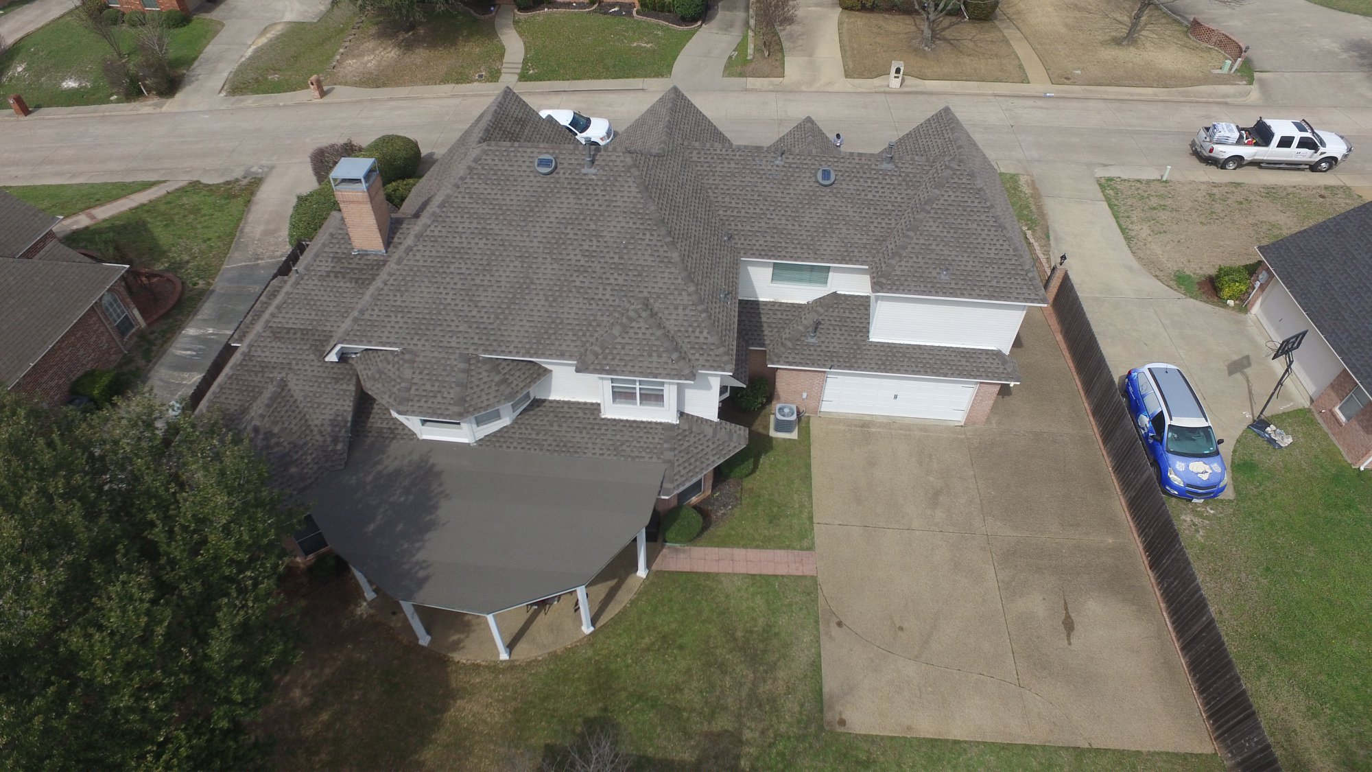 Gallery Image: A.R. ROOFING