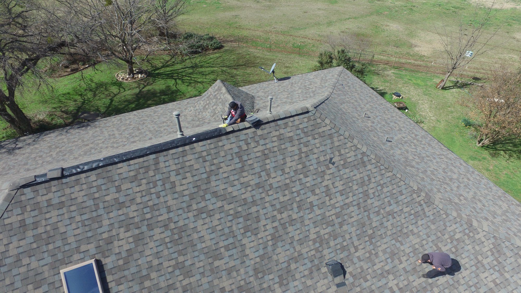 Gallery Image: A.R. ROOFING