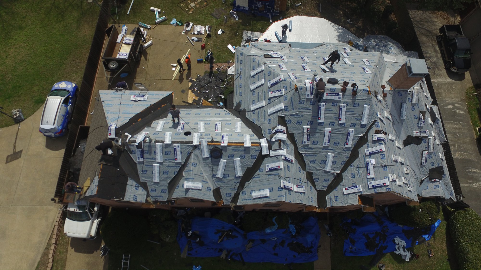 Gallery Image: A.R. ROOFING