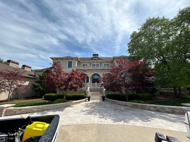 Gallery Image: Commercial Cleaning Systems, LLC