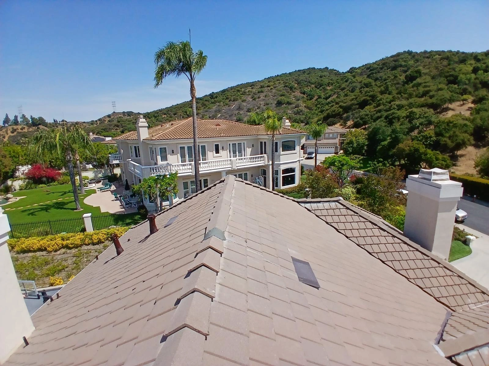 Gallery Image: DO Roofing 770 Inc