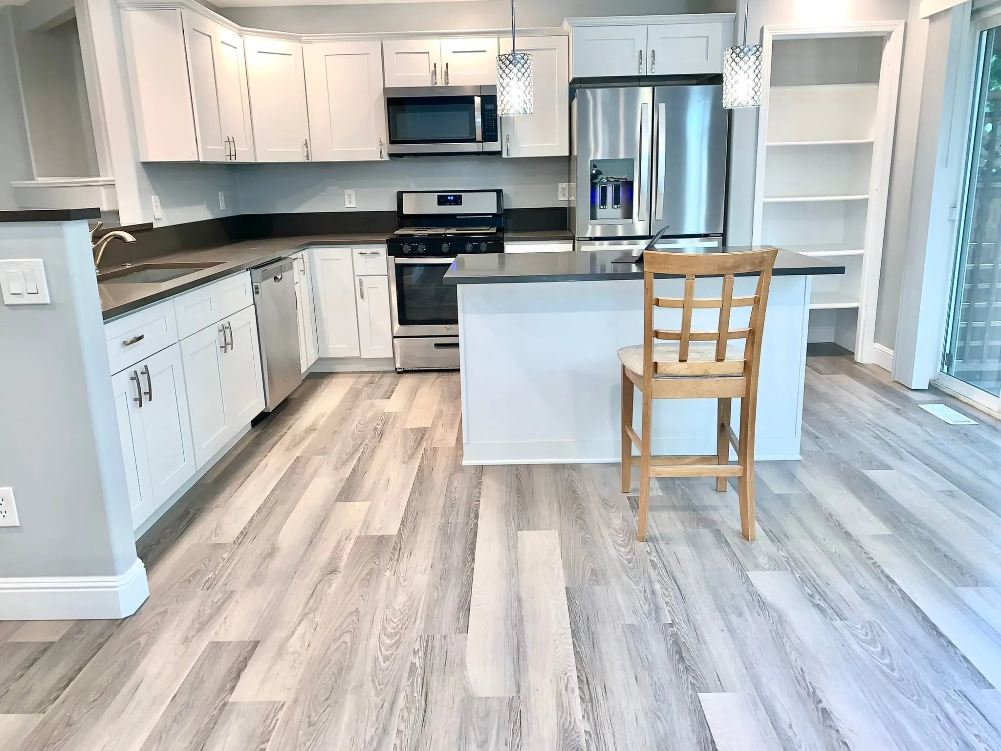 Gallery Image:Pelican Electric-CC LLC