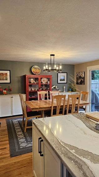 Gallery Image:Pelican Electric-CC LLC