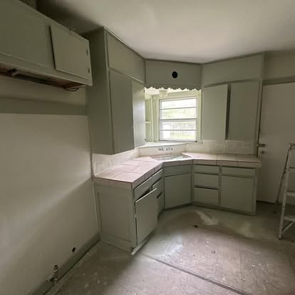 Gallery Image: Gonzalo Painting LLC