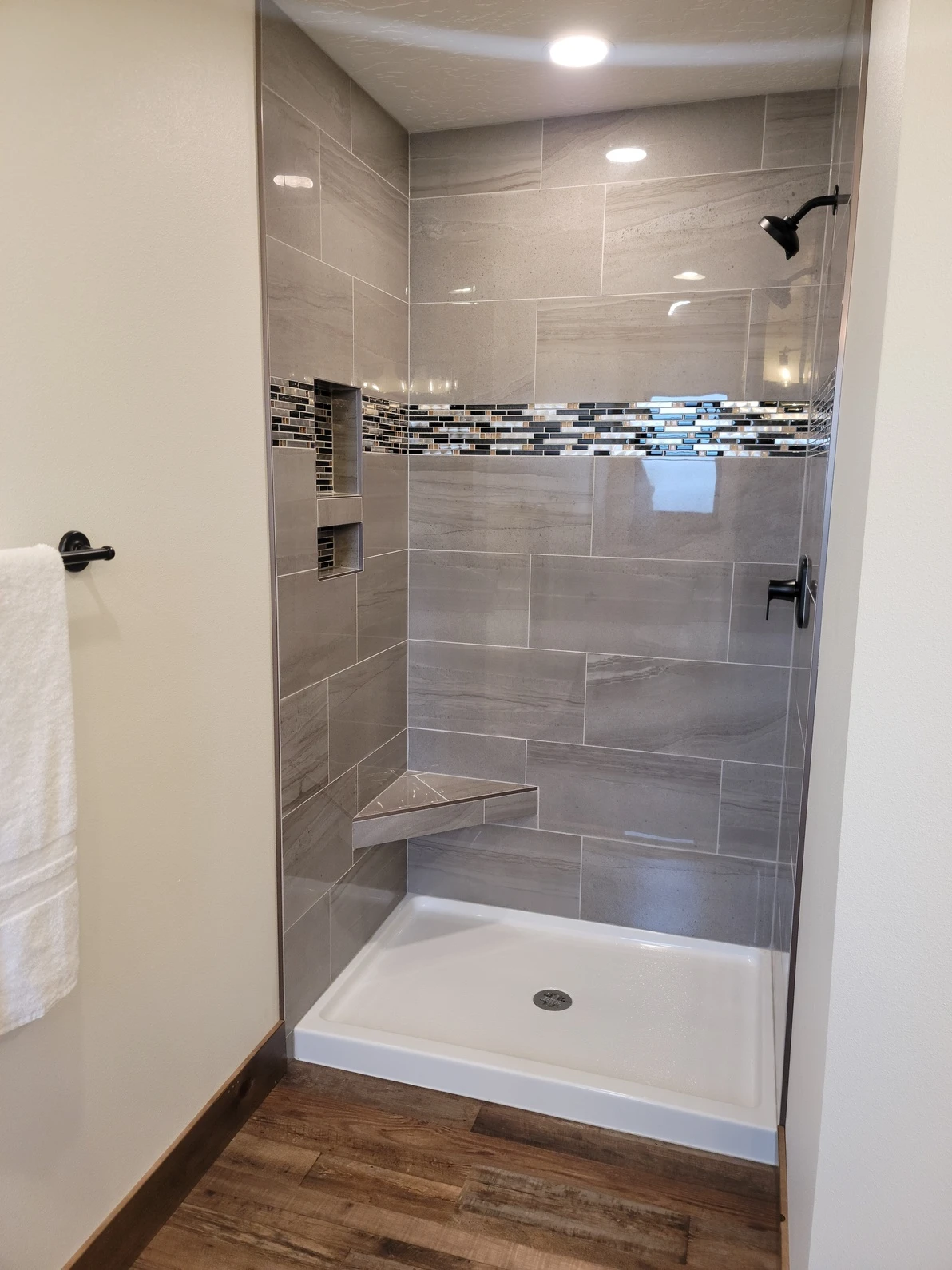 Gallery Image: Homes 4 You, LLC