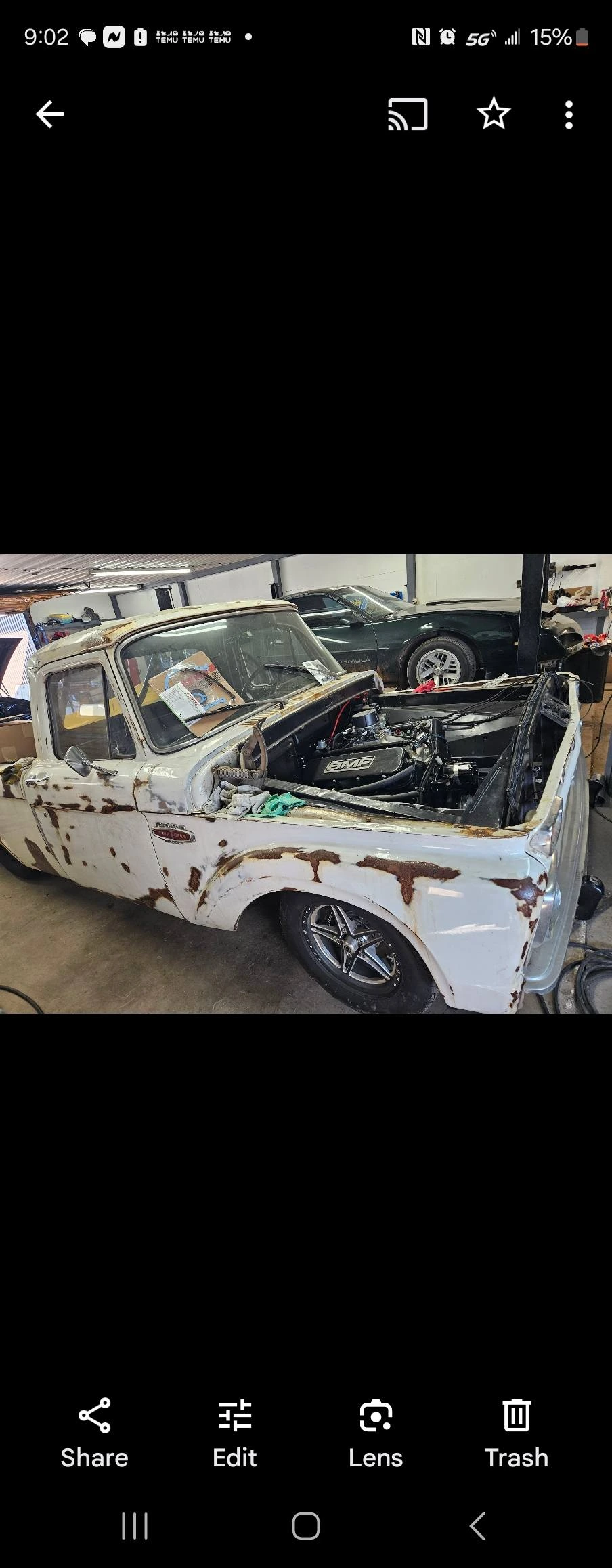 Gallery Image: Nostalgic Auto Garage