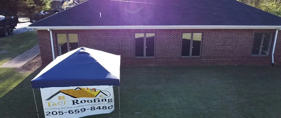 Gallery Image: T & T Roofing LLC