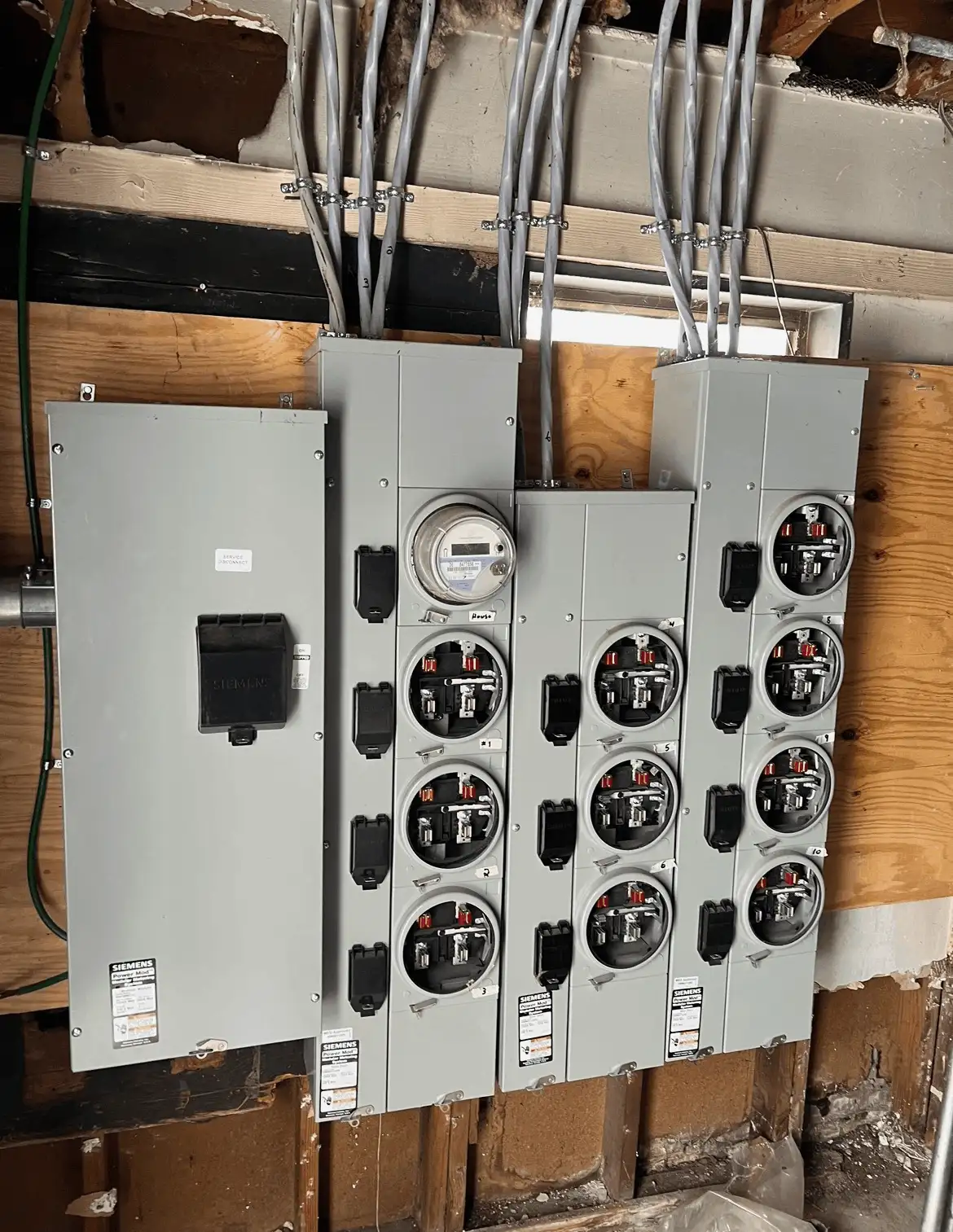 Gallery Image: Wansley Electric