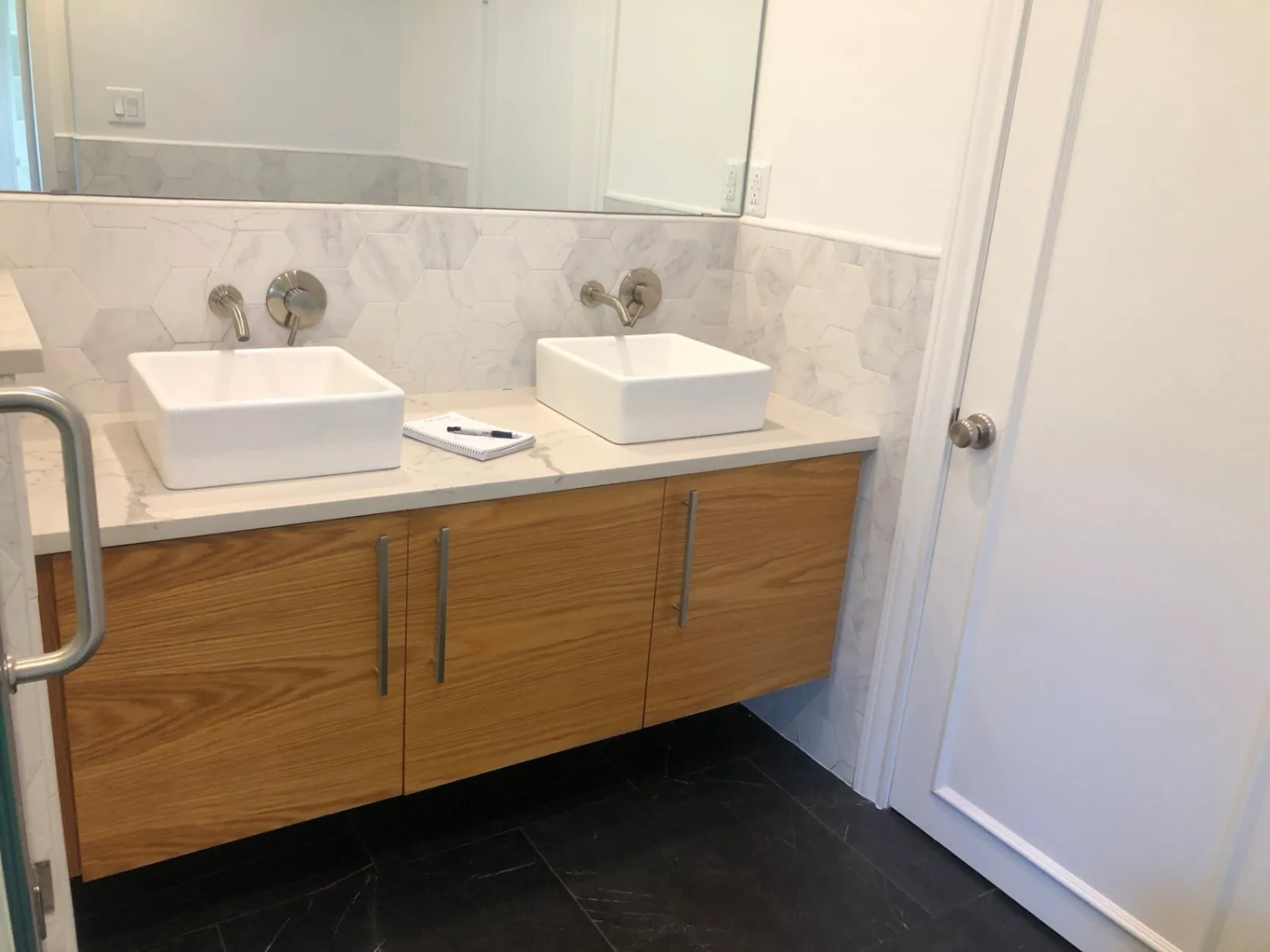 Gils Floor Covering & Remodeling