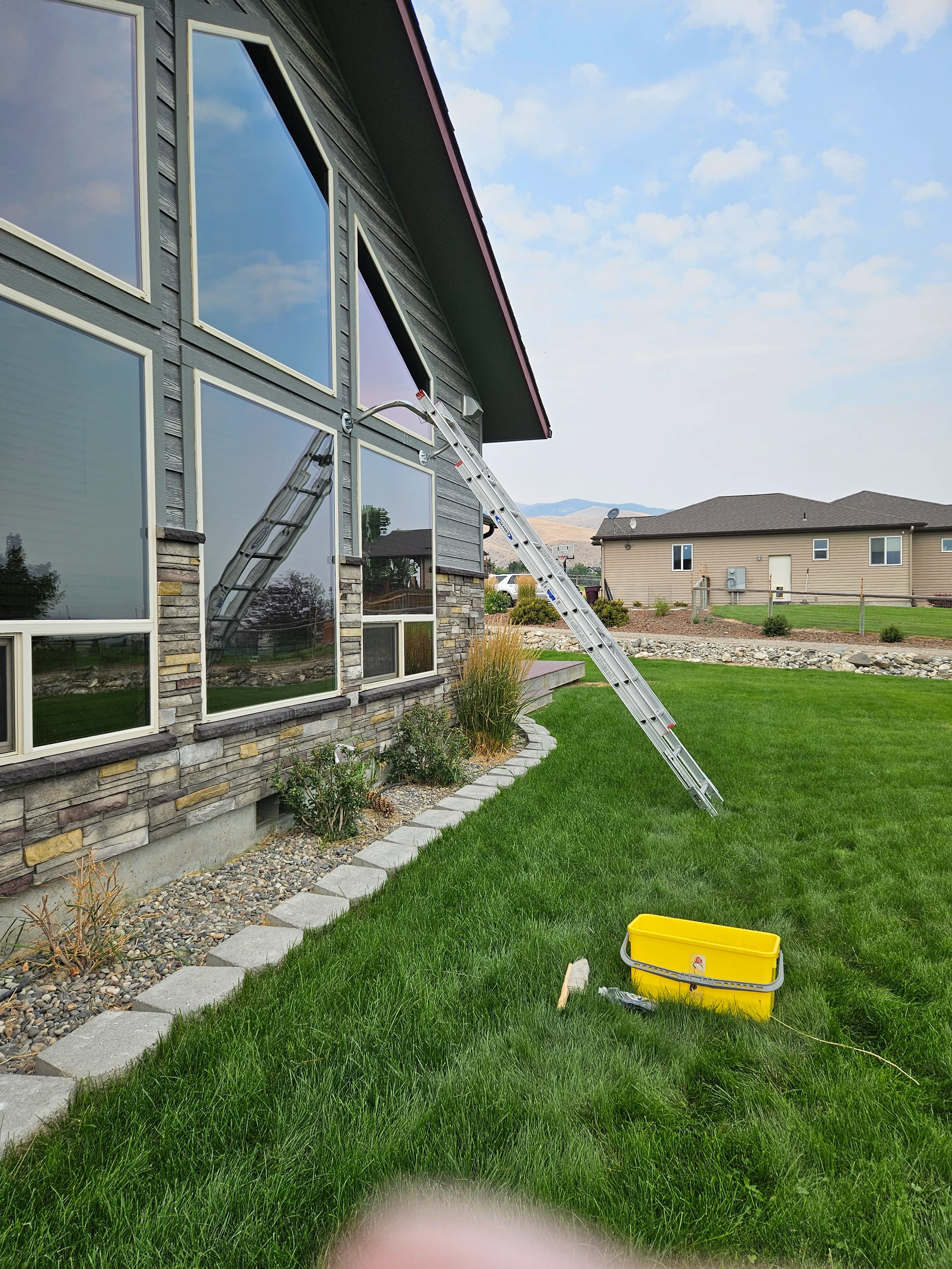 Gallery Image: Golding's Window Cleaning Services