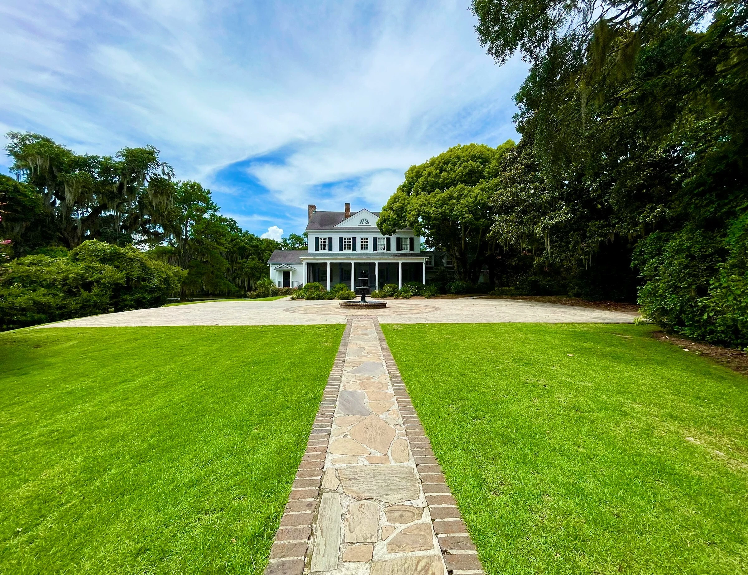 OVERHAUL LAWN PROS