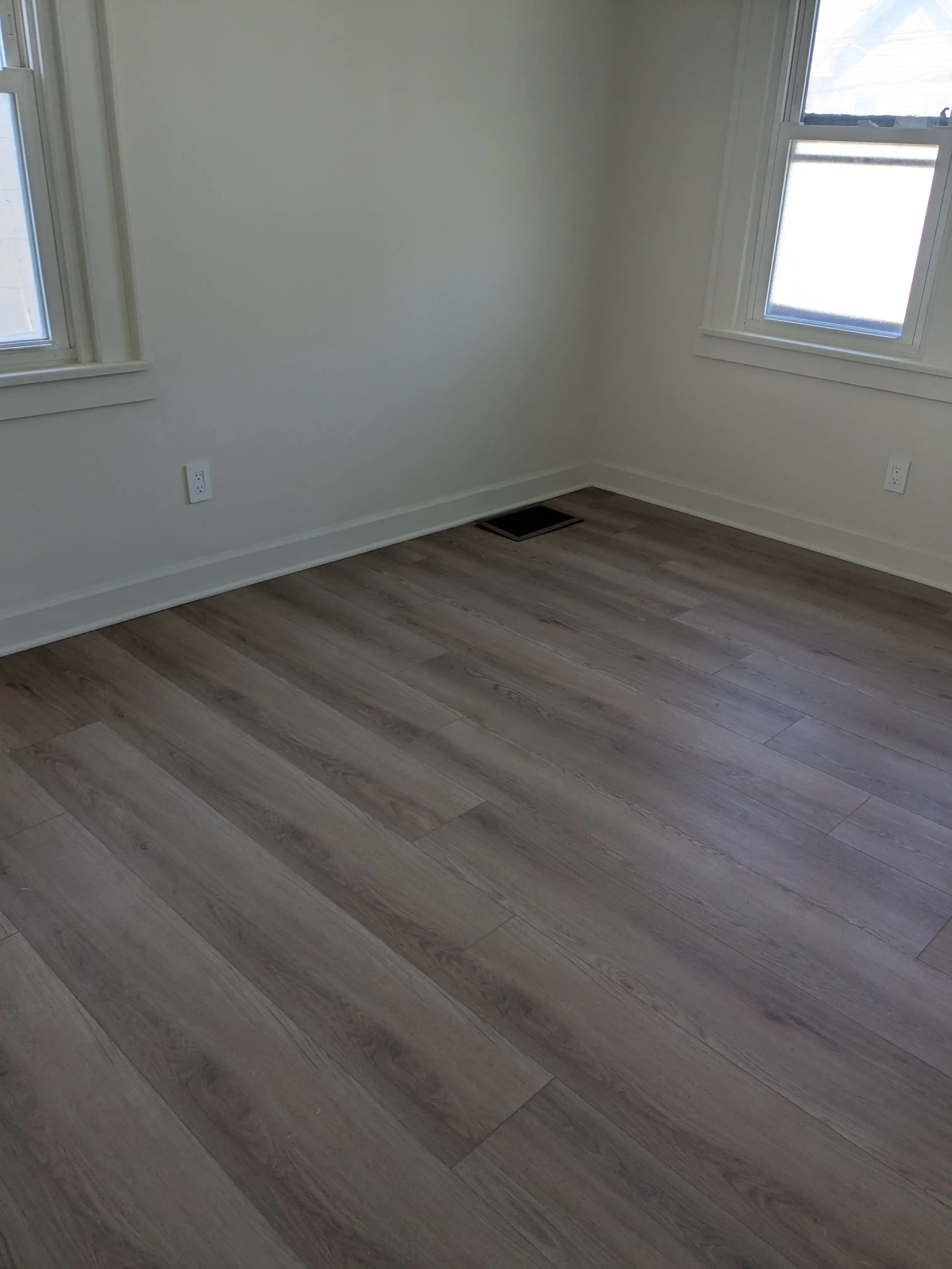Gallery Image : Shine Bright Cleaning Partnership LLC